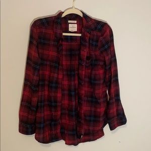 Red American Eagle boyfriend flannel